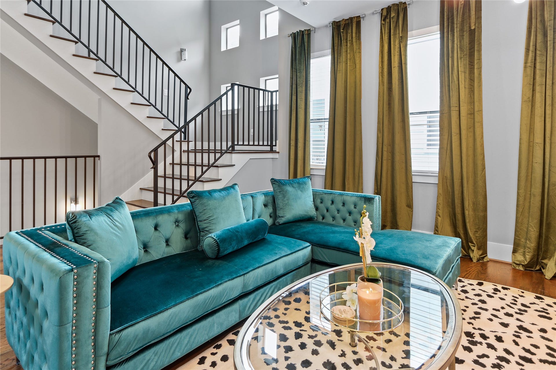 2105 Hadley Street, Houston, TX 77003 2105 Hadley Street, Houston, TX 77003