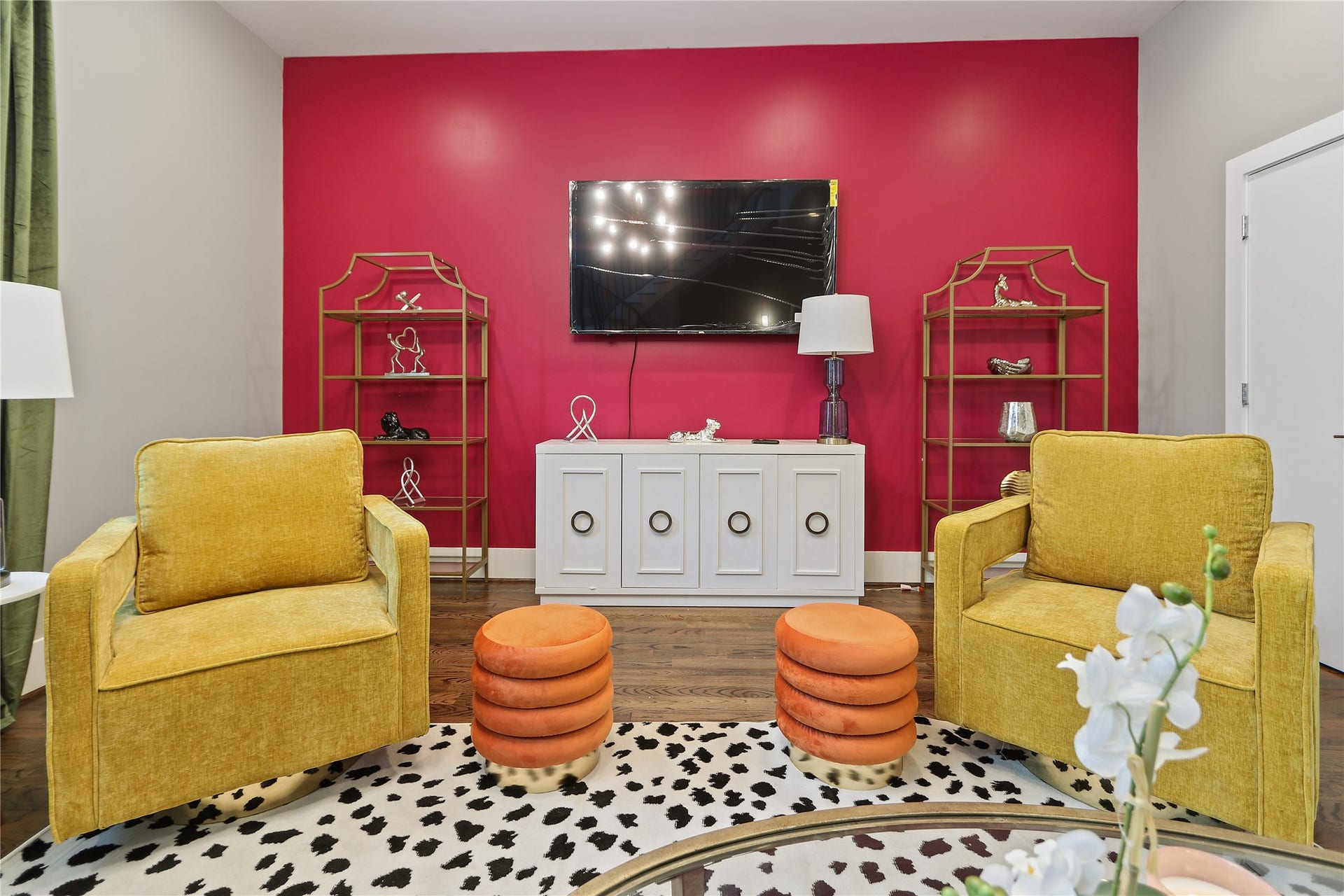 2105 Hadley Street, Houston, TX 77003 2105 Hadley Street, Houston, TX 77003