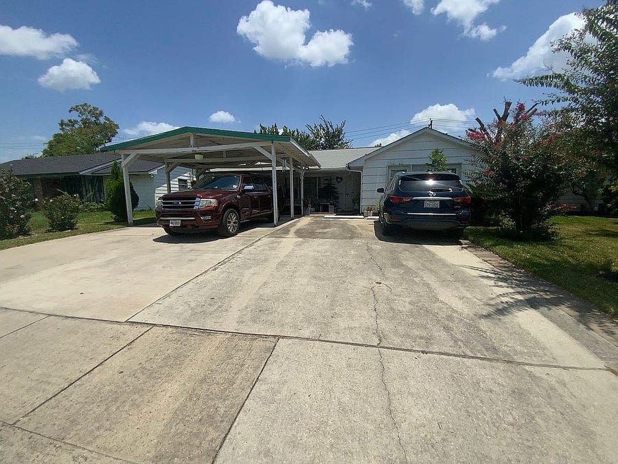 Property photo for 1838 Huge Oaks Street, Houston, TX