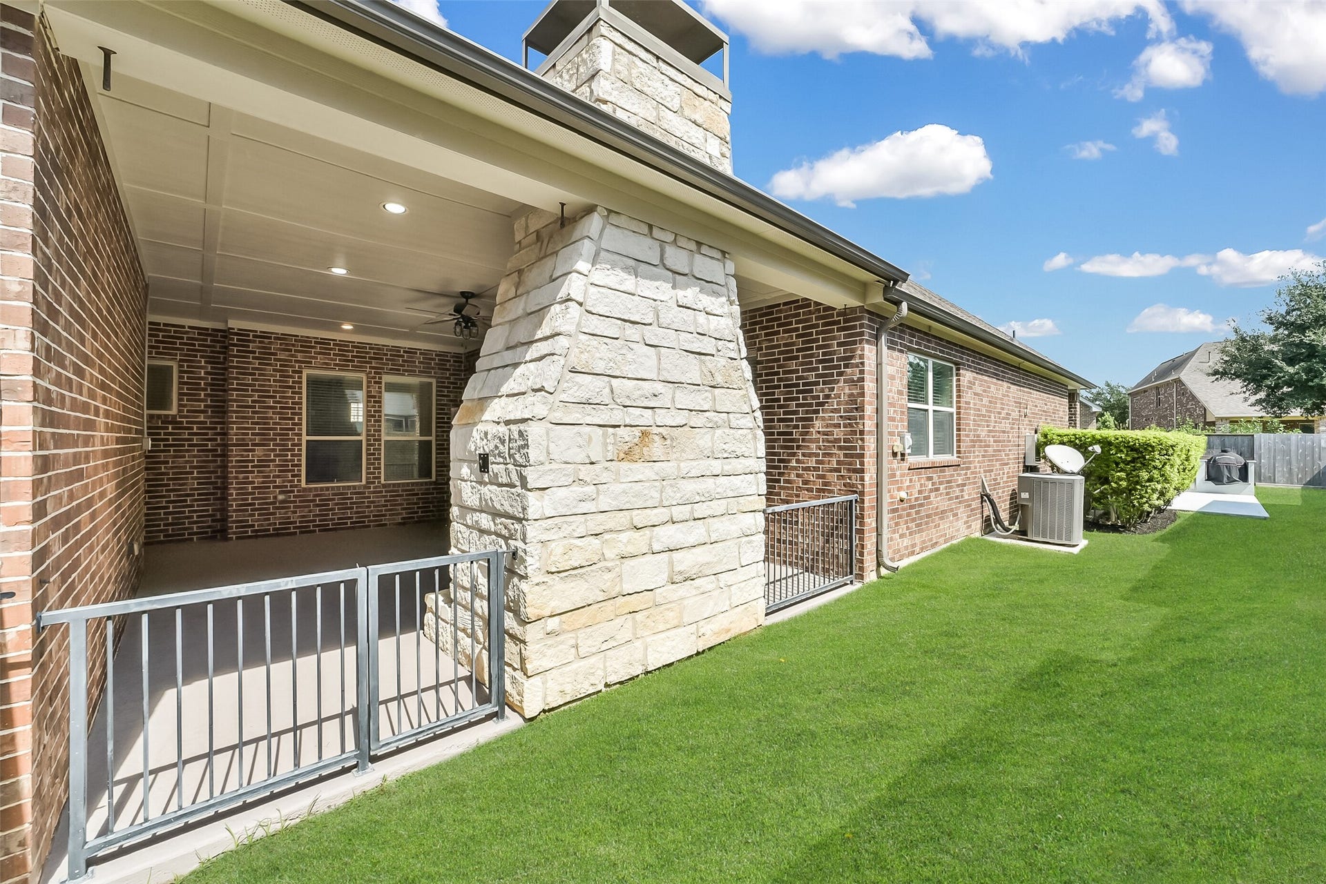6714 Pioneer Trail, Katy, TX 77493