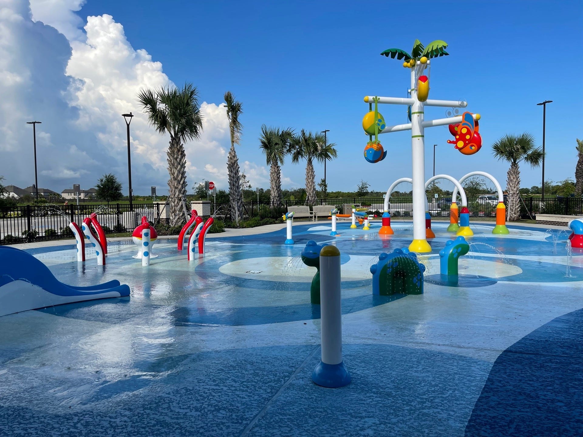 2916 Bolton Landing Drive, Texas City, TX 77568 Community Amenities