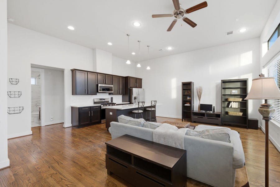 Property photo for 118 N Hutcheson Street, Houston, TX