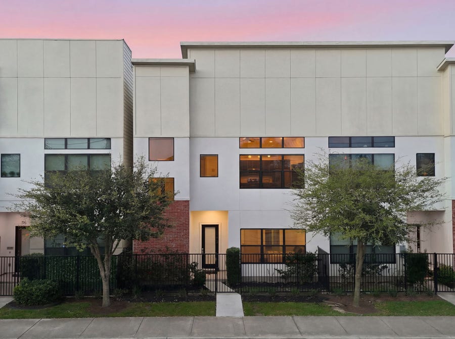 Property photo for 118 N Hutcheson Street, Houston, TX