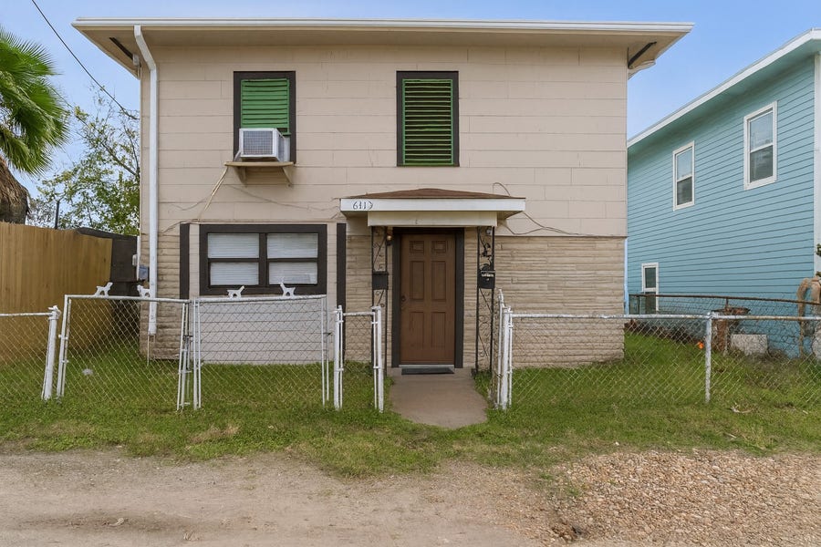 Property photo for 6113 Avenue Q 1/2, #2, Galveston, TX