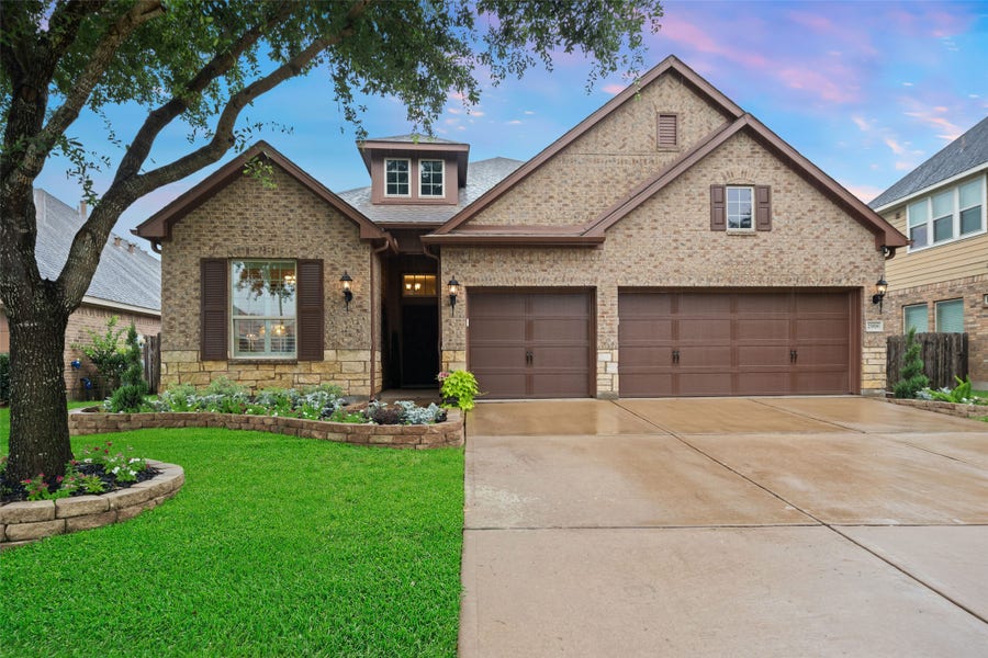 Property photo for 2918 Eden Trails Lane, Richmond, TX