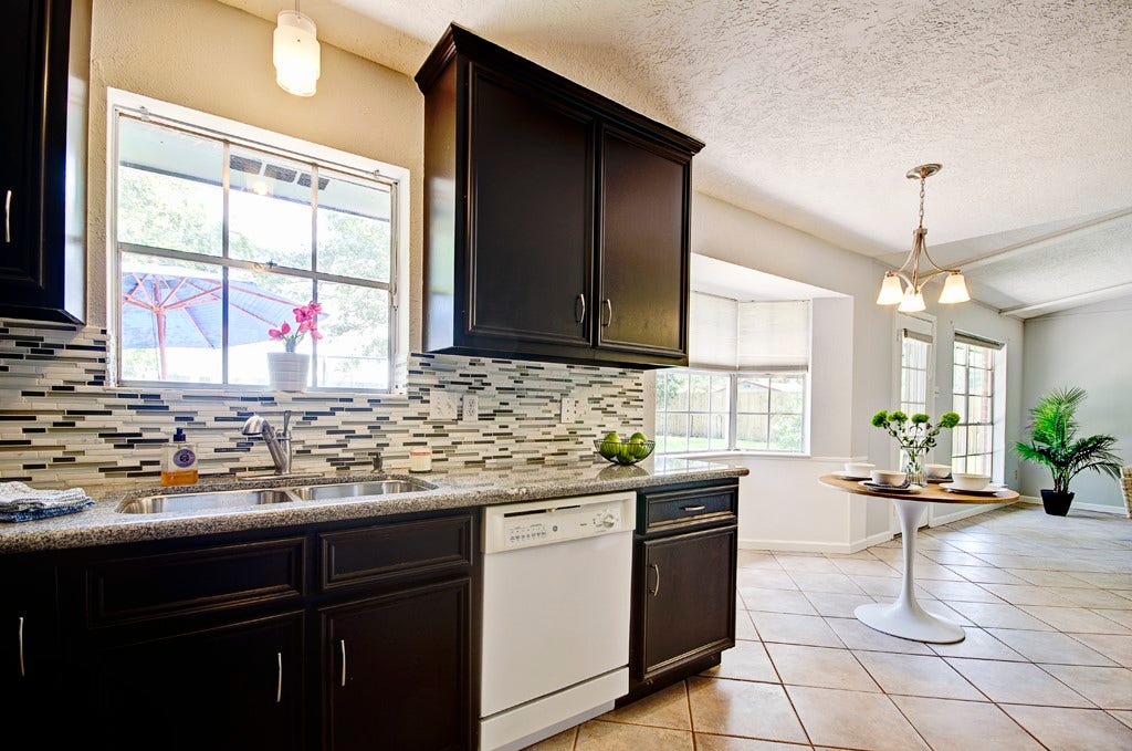 609 Mary Ann Drive, Friendswood, TX 77546 609 Mary Ann Drive, Friendswood, TX 77546