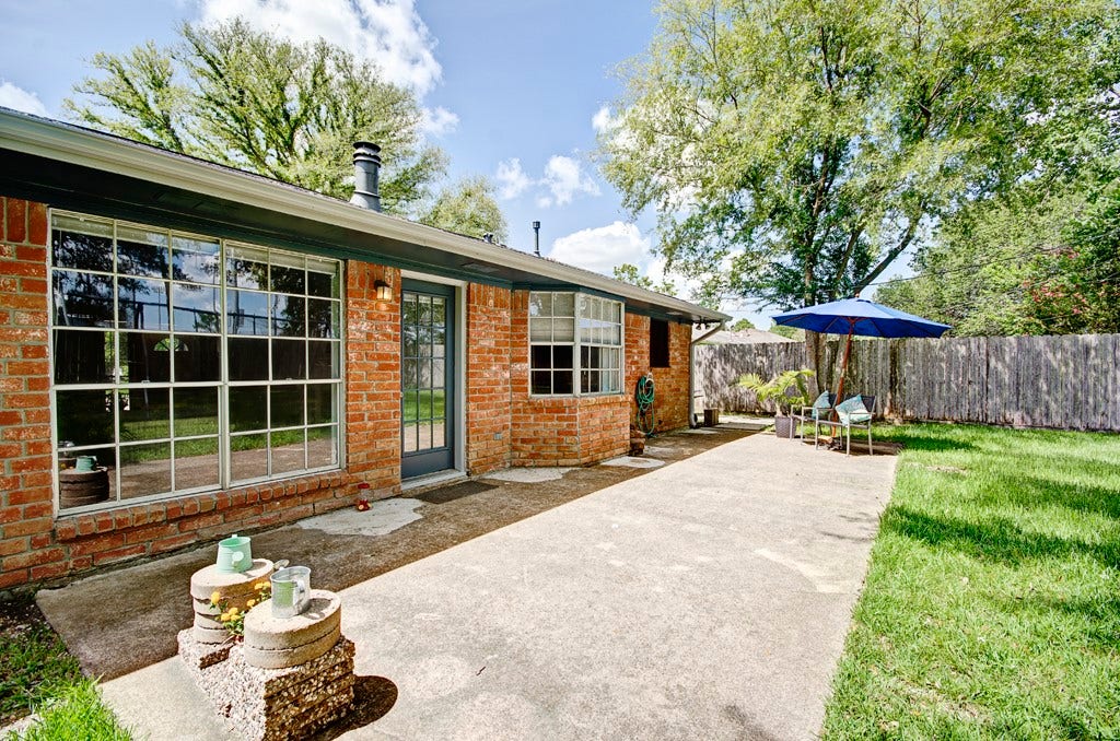 609 Mary Ann Drive, Friendswood, TX 77546 609 Mary Ann Drive, Friendswood, TX 77546