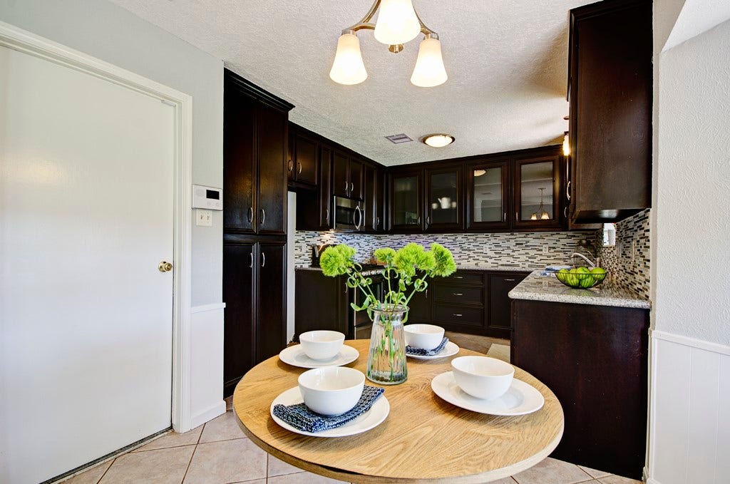 609 Mary Ann Drive, Friendswood, TX 77546 609 Mary Ann Drive, Friendswood, TX 77546