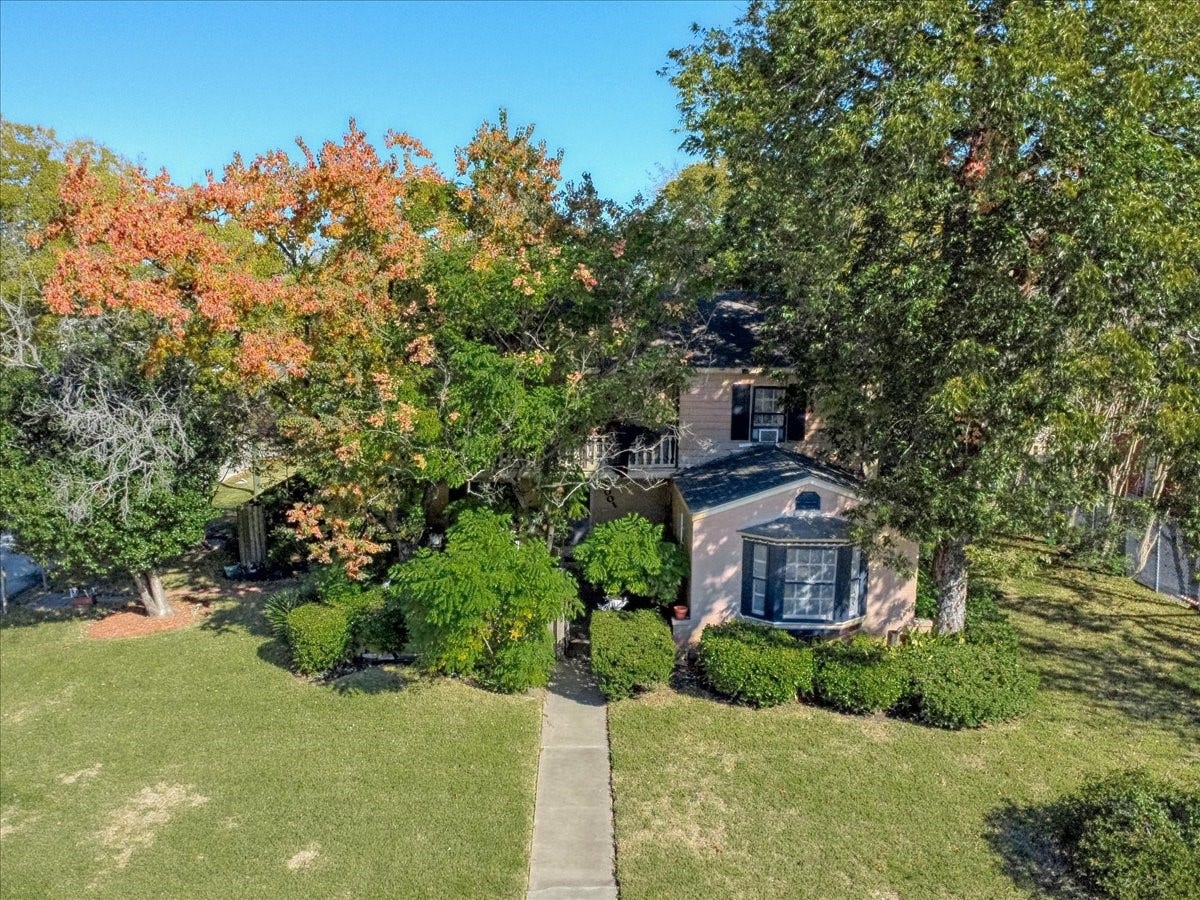 2001 Binz Street, Houston, TX 77004 2001 Binz Street, Houston, TX 77004