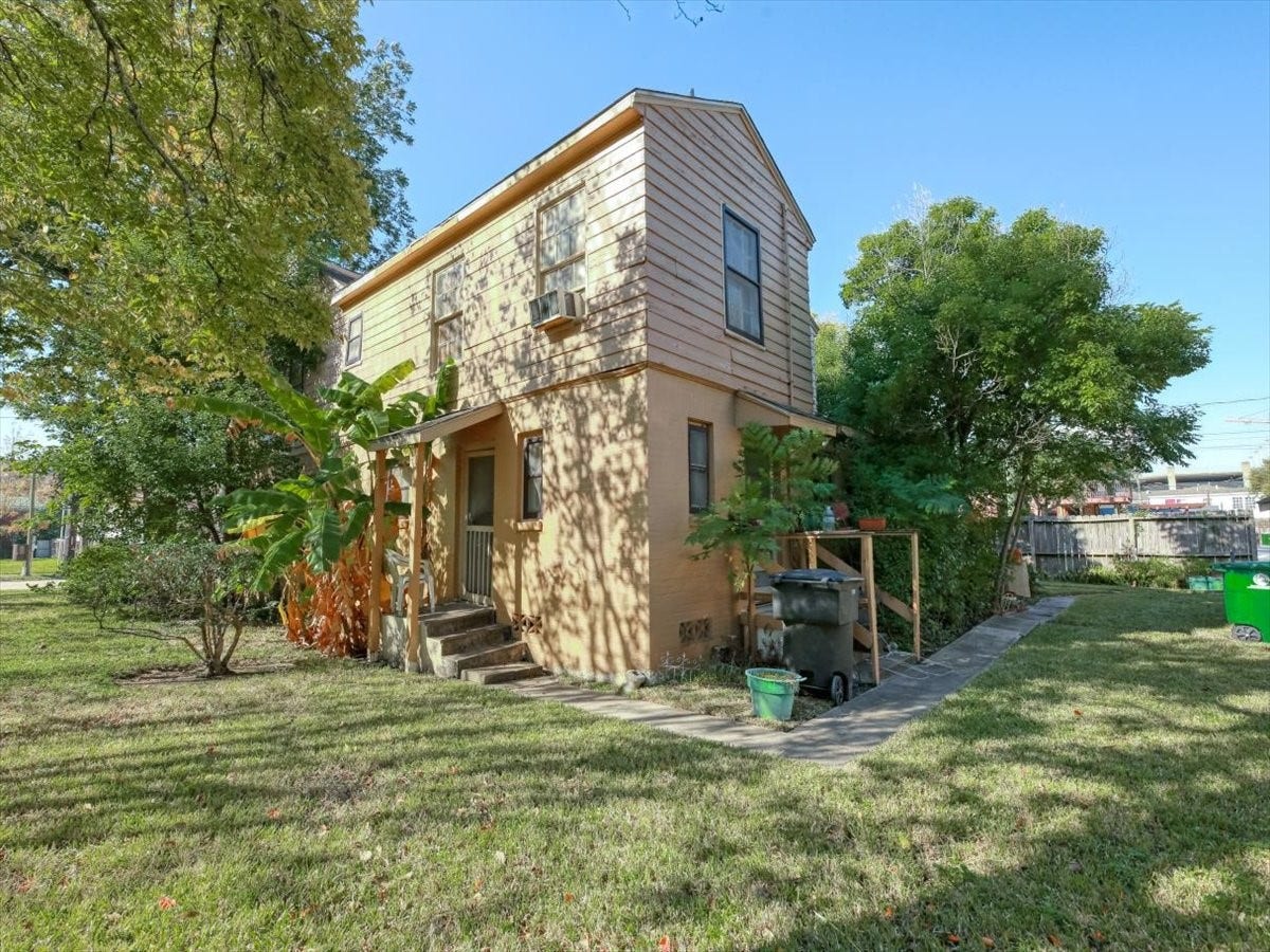 2001 Binz Street, Houston, TX 77004 2001 Binz Street, Houston, TX 77004