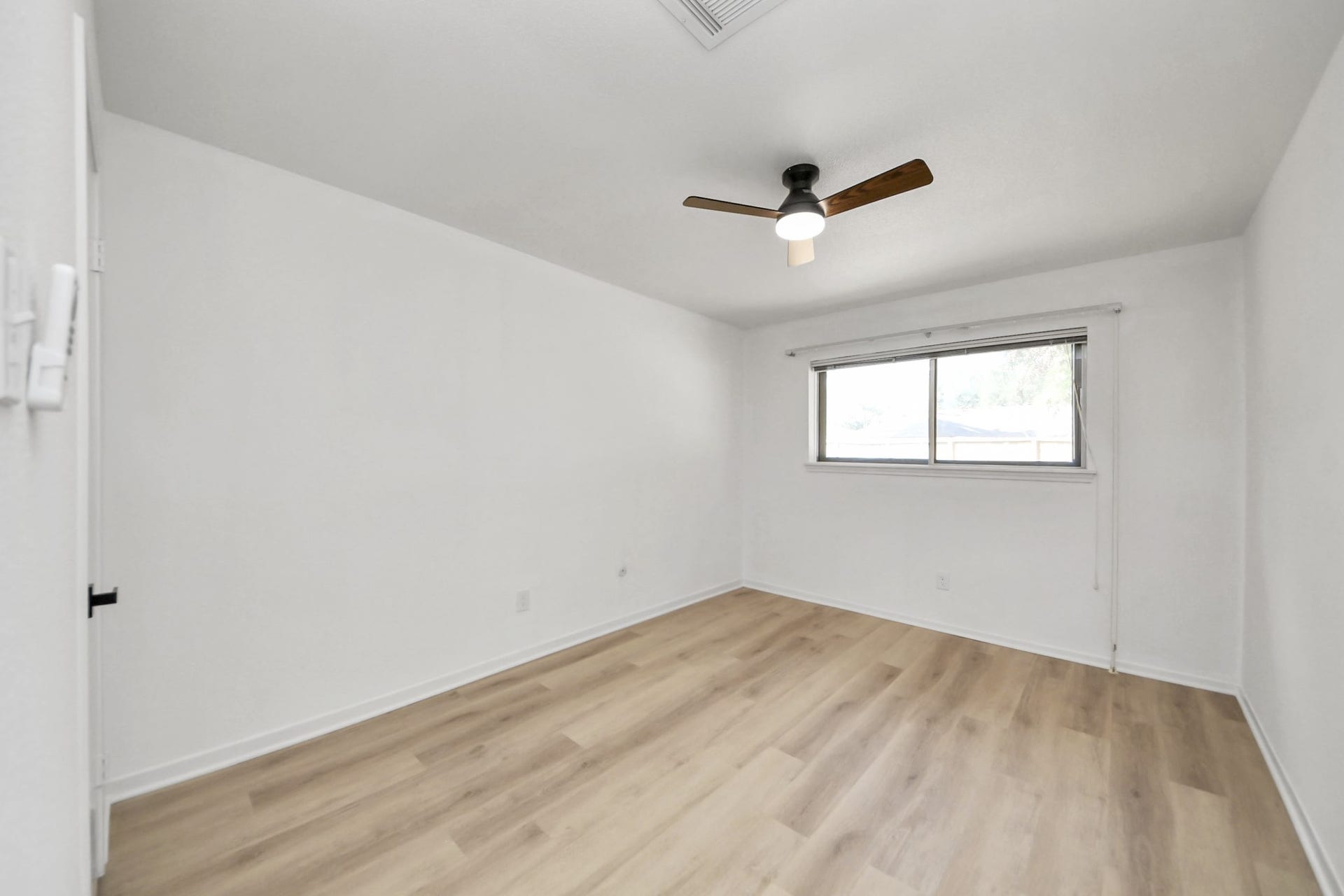5018 Groveton Lane, Pearland, TX 77584 5018 Groveton Lane, Pearland, TX 77584