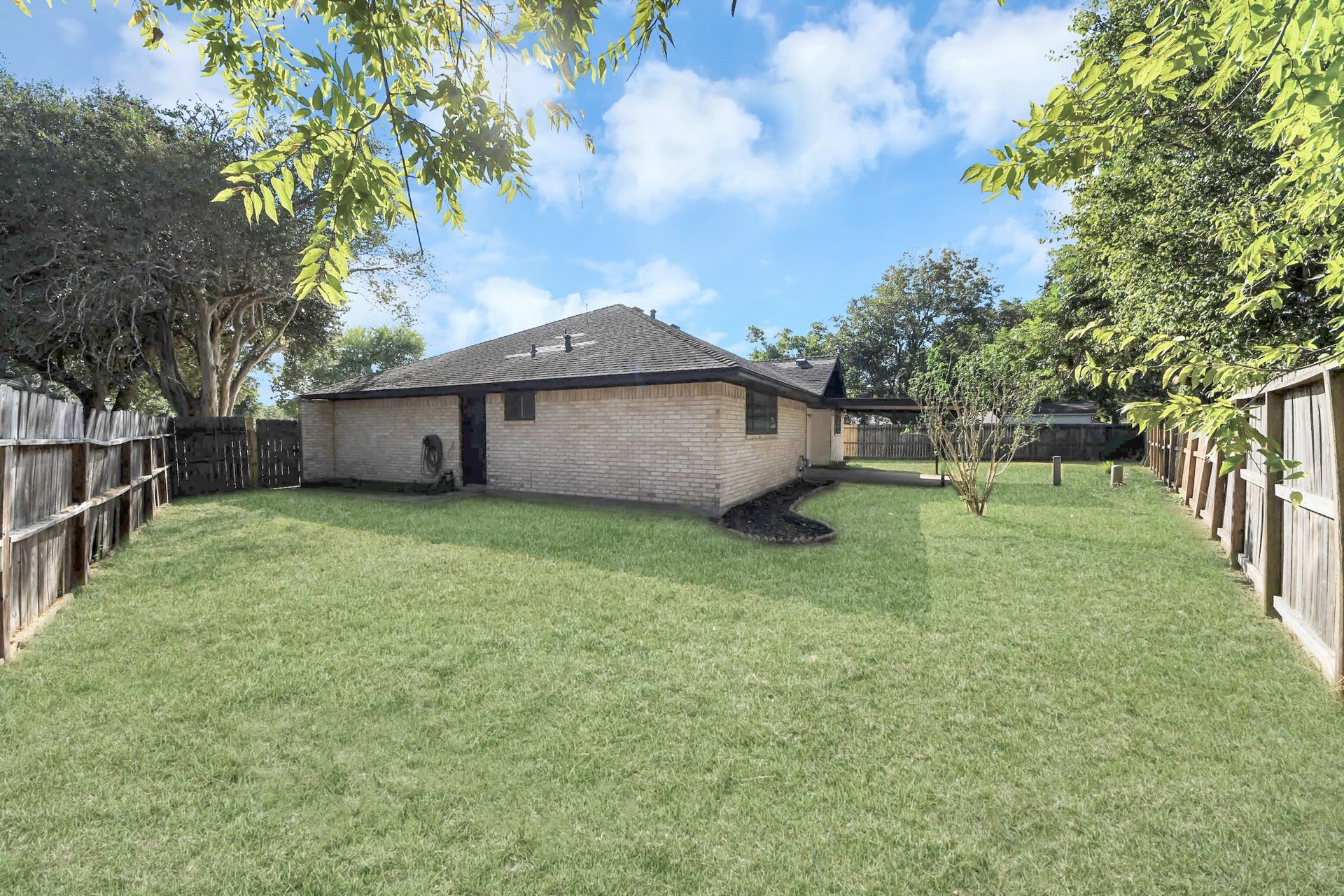 5018 Groveton Lane, Pearland, TX 77584 5018 Groveton Lane, Pearland, TX 77584