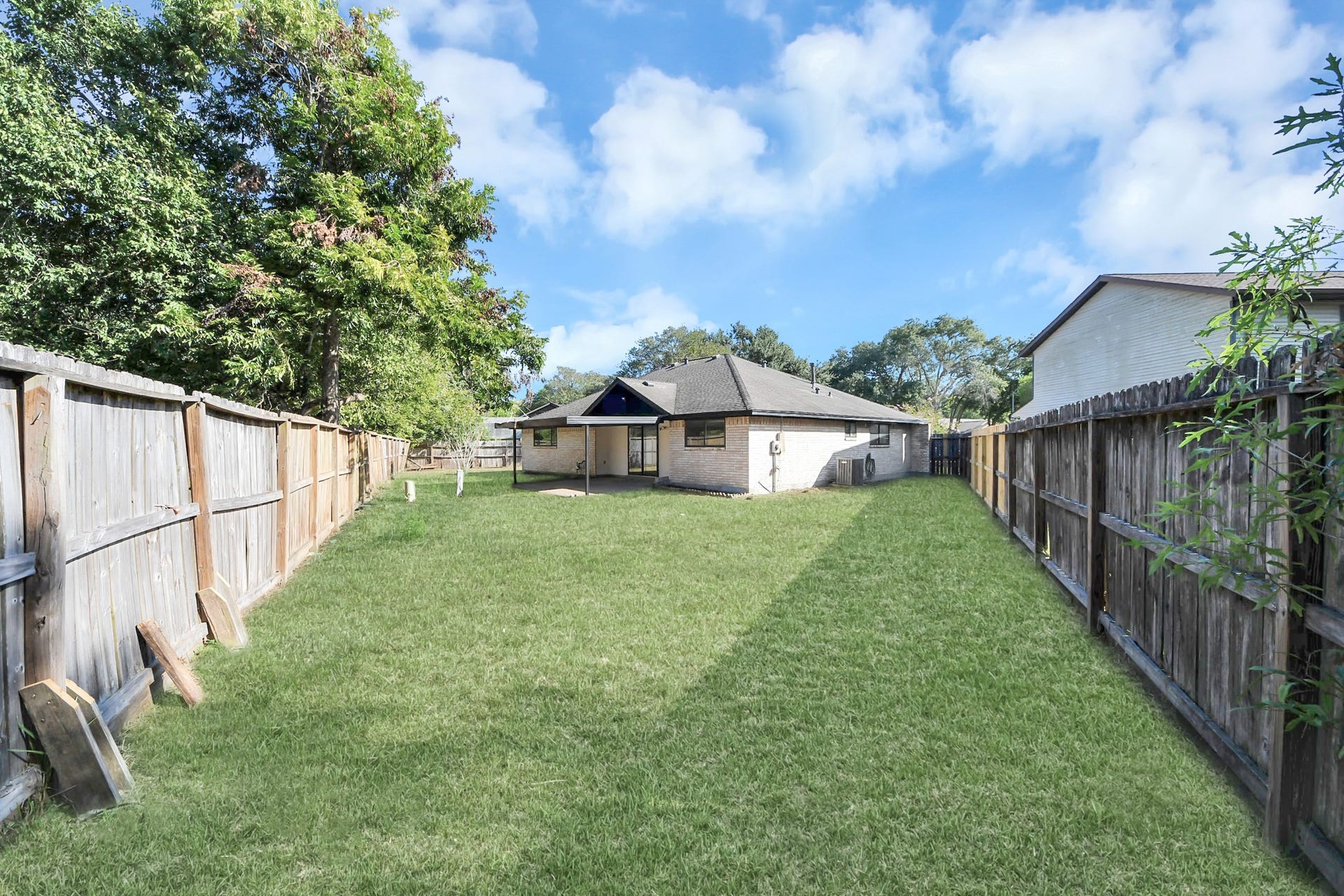 5018 Groveton Lane, Pearland, TX 77584 5018 Groveton Lane, Pearland, TX 77584