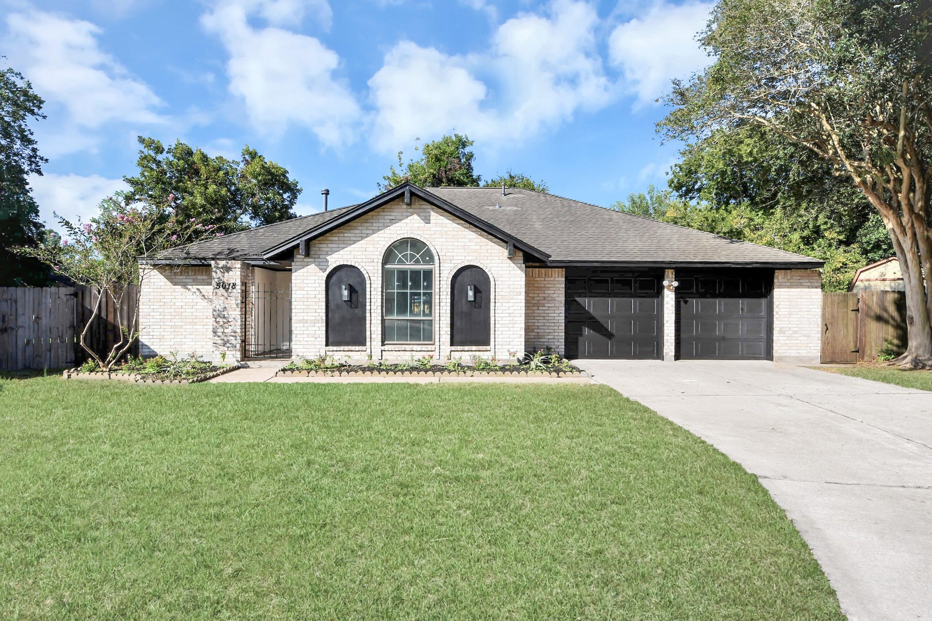 5018 Groveton Lane, Pearland, TX 77584 5018 Groveton Lane, Pearland, TX 77584