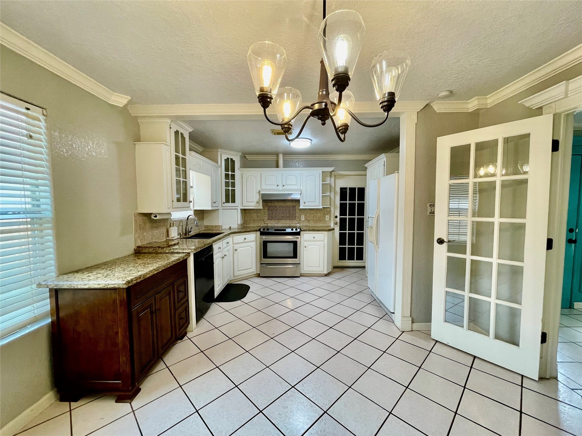 1511 N Avenue N, Freeport, TX 77541 1511 N Avenue N, Freeport, TX 77541
