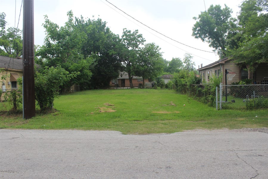Property photo for 4914 Falls Street, Houston, TX