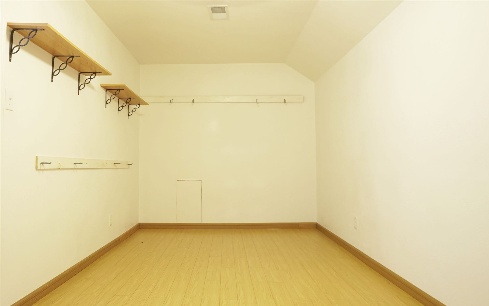 22147 Canyonwood Park Lane, Richmond, TX 77469 Extra room