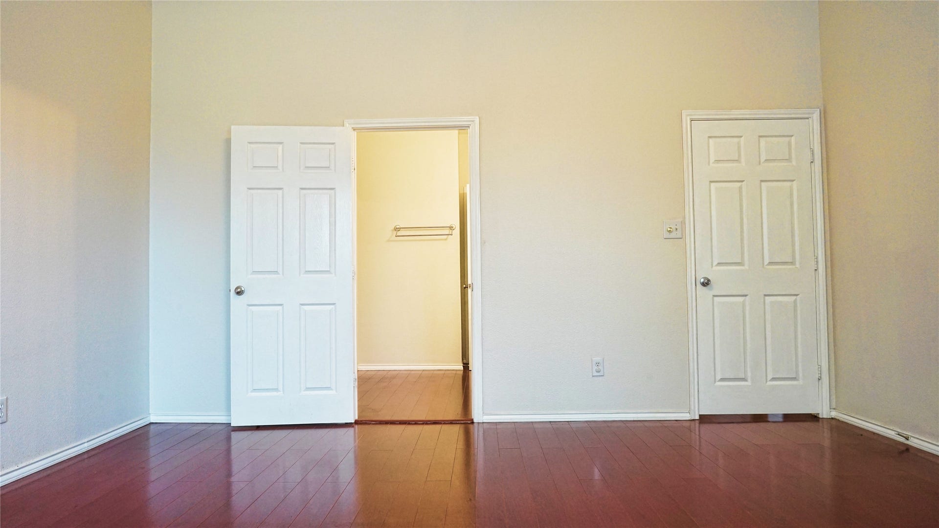 22147 Canyonwood Park Lane, Richmond, TX 77469 Primary bedroom