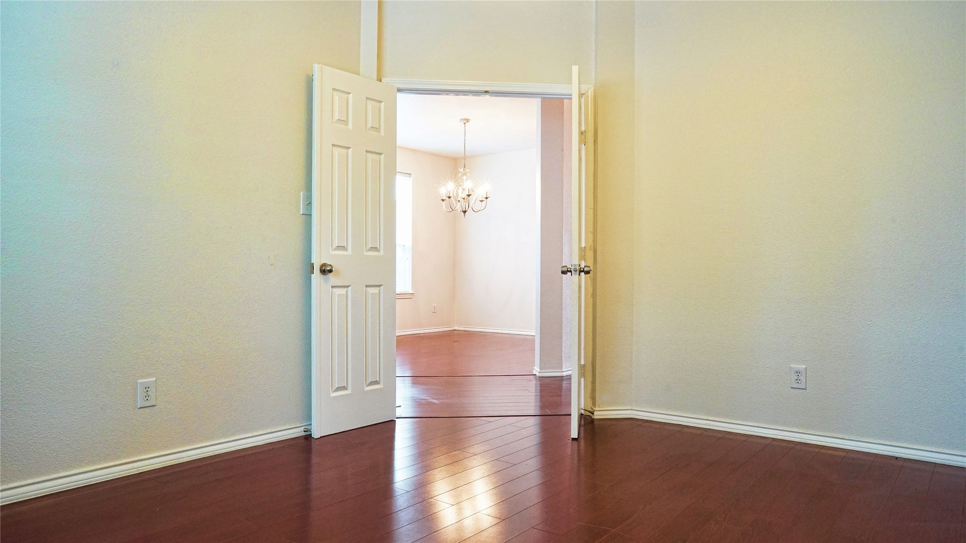 22147 Canyonwood Park Lane, Richmond, TX 77469 Office/study