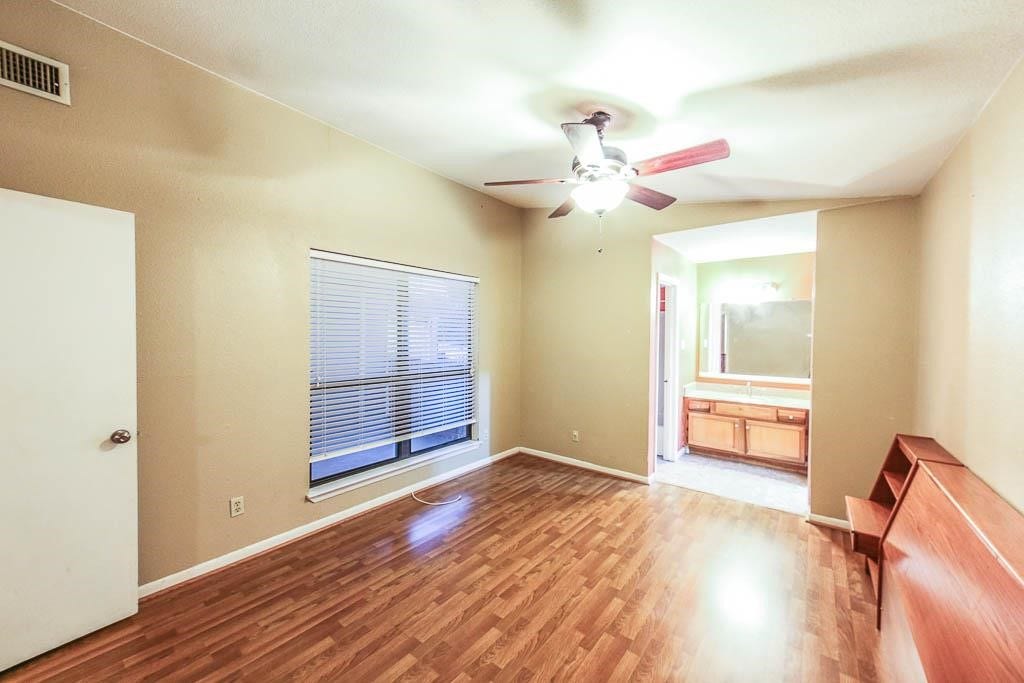 8100 Cambridge Street, #2, Houston, TX 77054 8100 Cambridge Street, #2, Houston, TX 77054