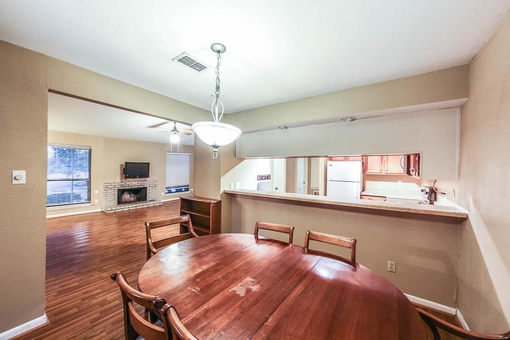 8100 Cambridge Street, #2, Houston, TX 77054 8100 Cambridge Street, #2, Houston, TX 77054