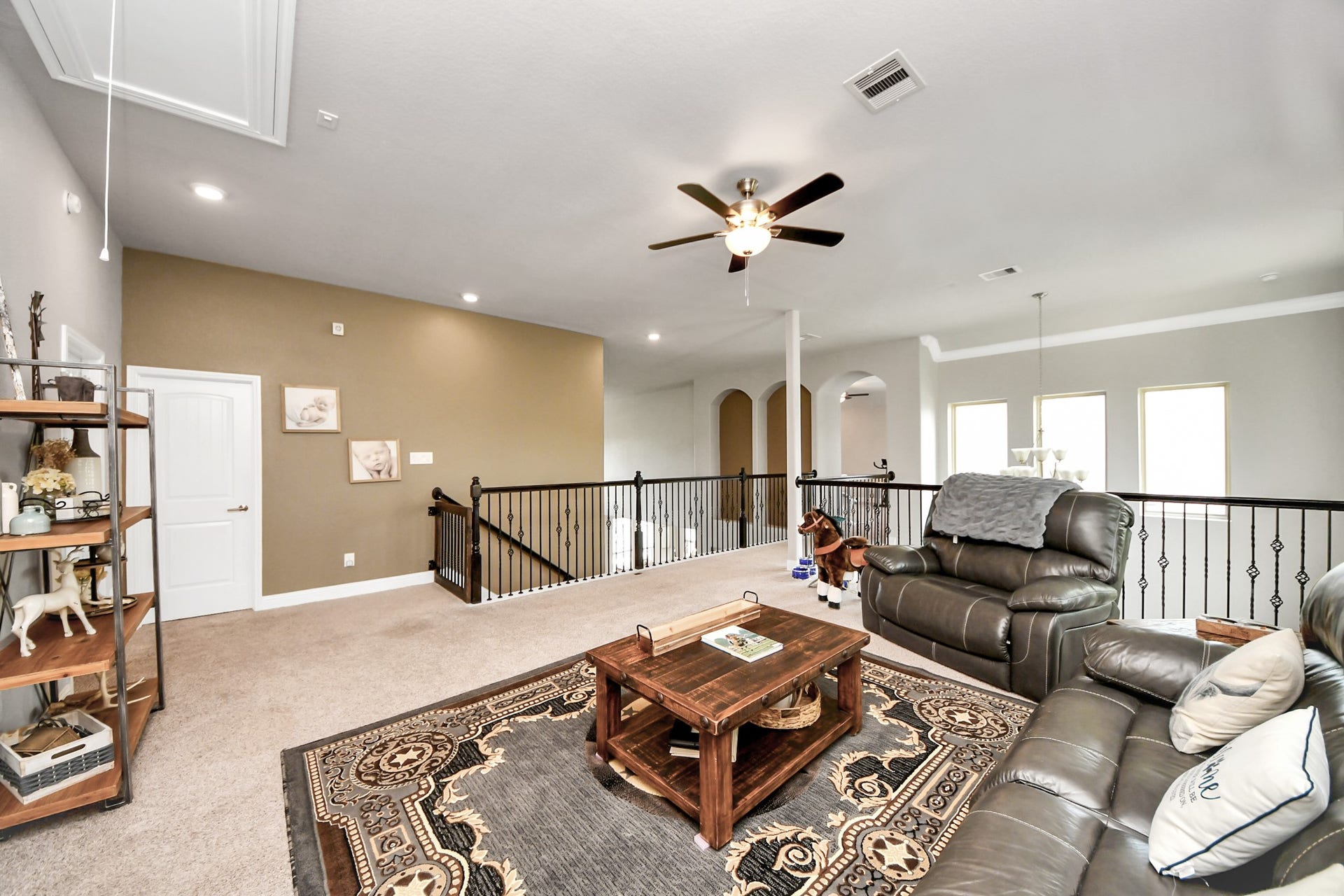 14926 Dogwood View Lane, Cypress, TX 77429 Upstairs Family Room