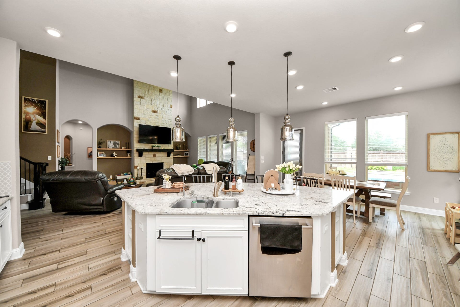 14926 Dogwood View Lane, Cypress, TX 77429 Huge Open Kitchen with TONS of cabinet space, double ovens, HUGE walk-in pantry and butler's pantry!