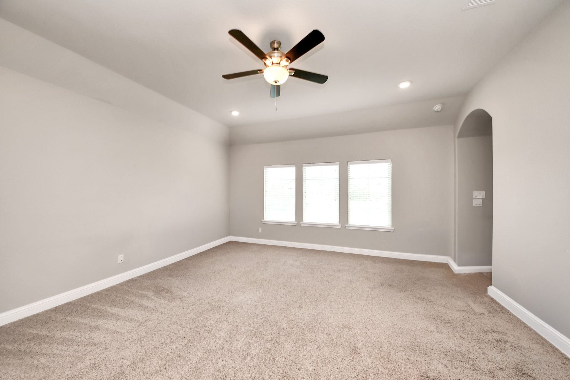 14926 Dogwood View Lane, Cypress, TX 77429 Upstairs Gameroom