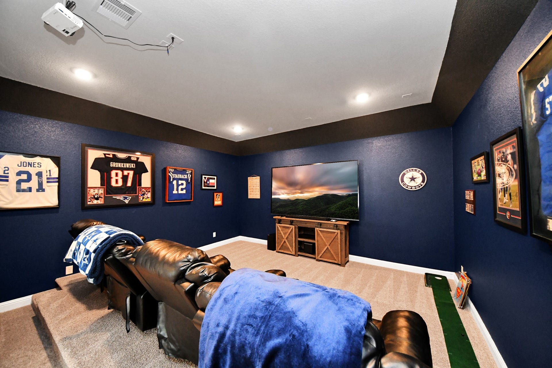 14926 Dogwood View Lane, Cypress, TX 77429 Upstairs Media Room