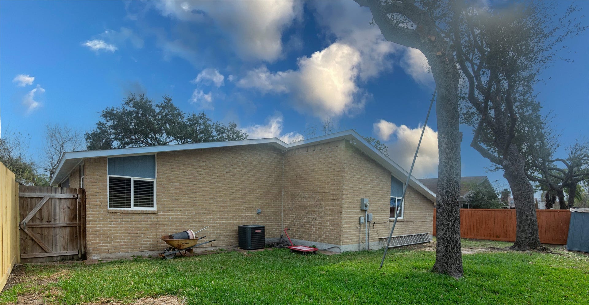 7206 La Granada Drive, Houston, TX 77083 7206 La Granada Drive, Houston, TX 77083