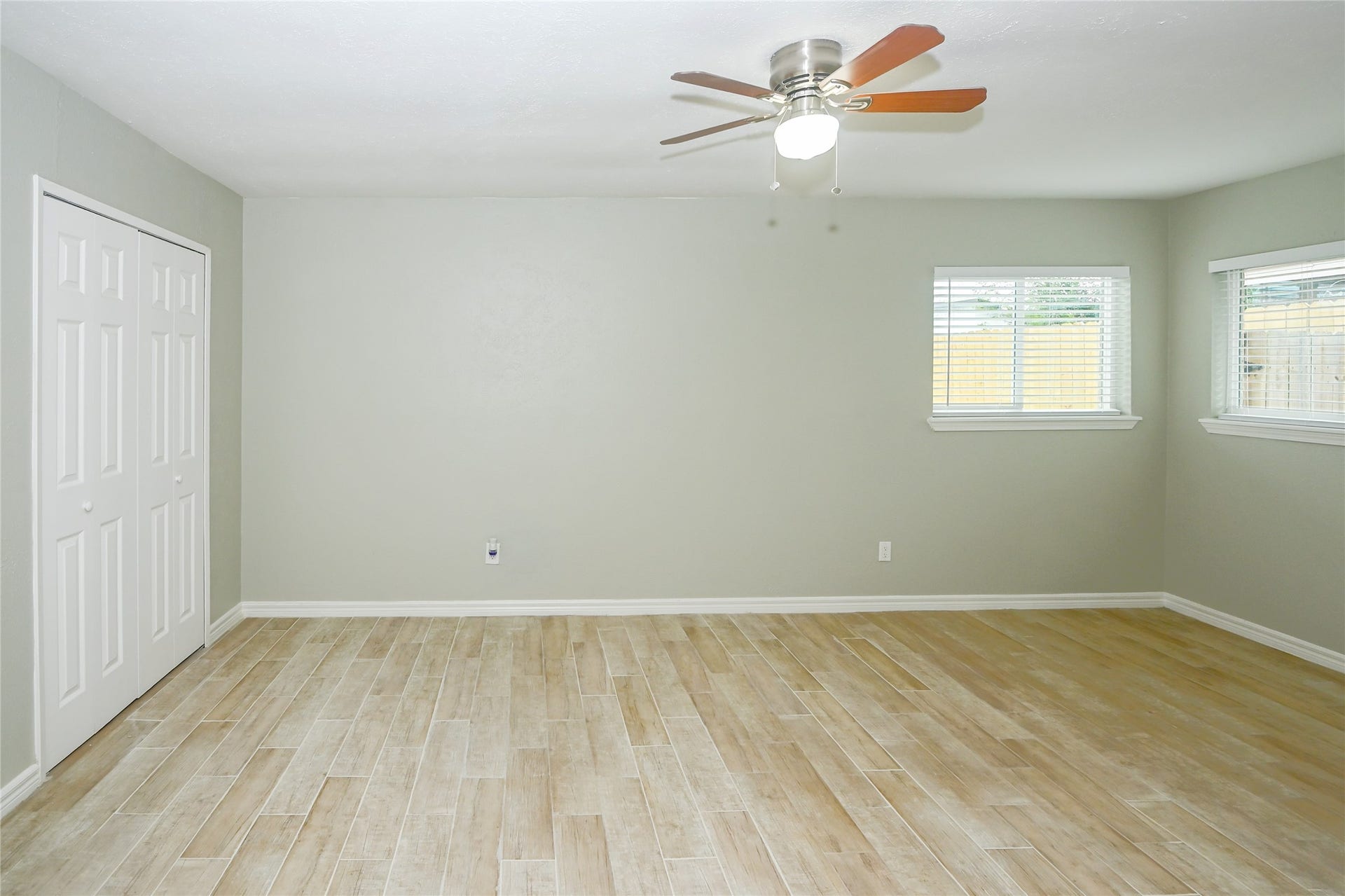 7206 La Granada Drive, Houston, TX 77083 7206 La Granada Drive, Houston, TX 77083