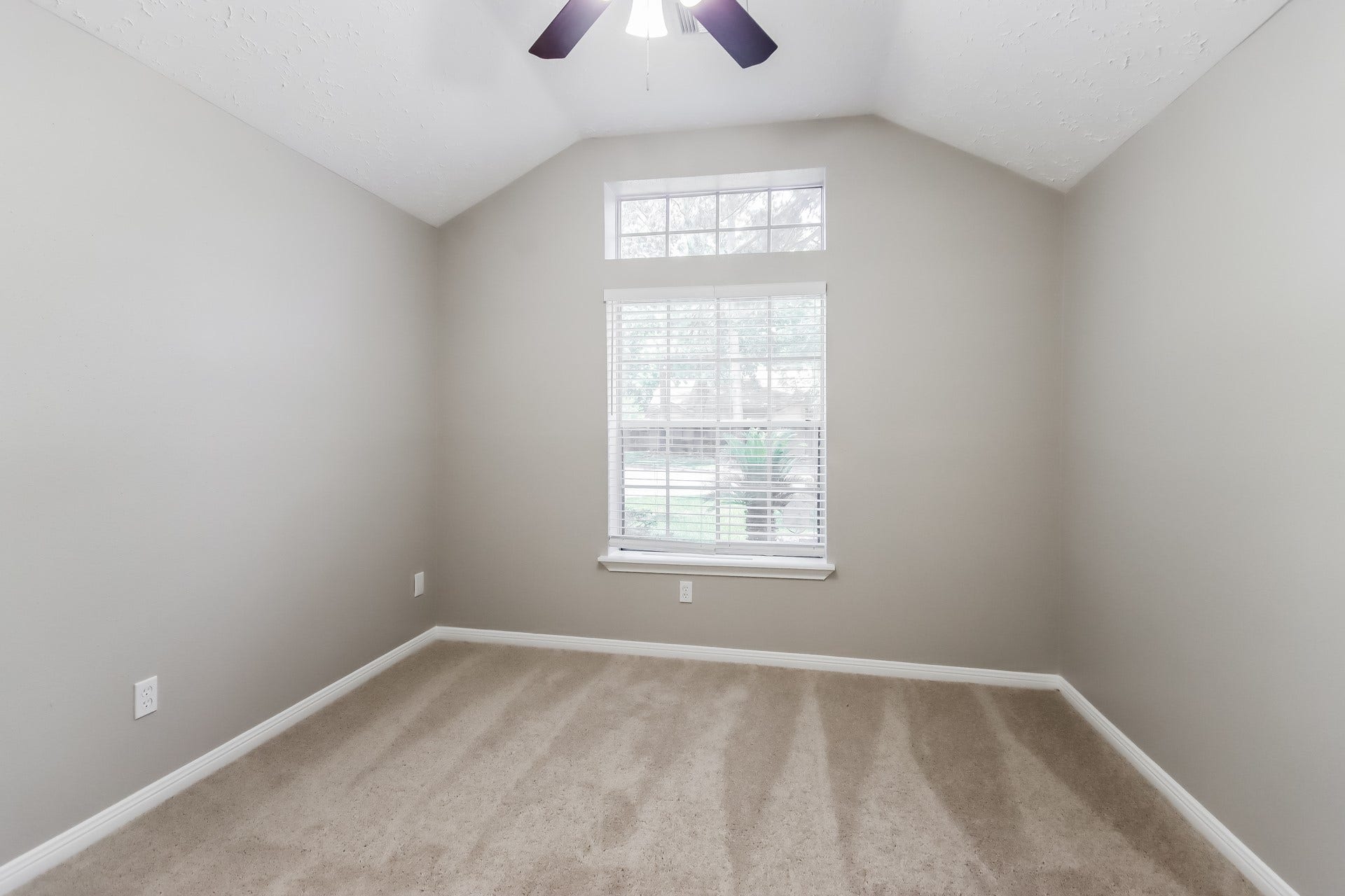 5414 Garden Village Drive, Houston, TX 77339 5414 Garden Village Drive, Houston, TX 77339
