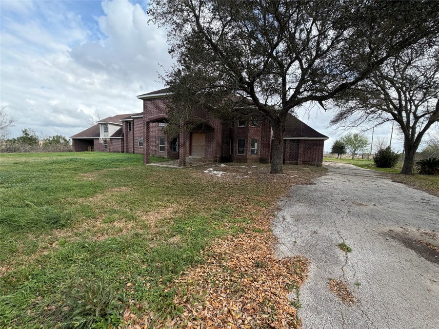 Property photo for 5011 Mourning Dove Drive, Richmond, TX