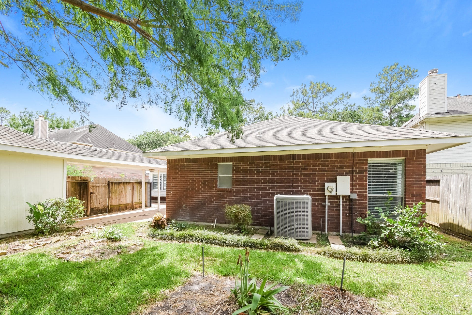 2819 Calender Lake Drive, Missouri City, TX 77459 2819 Calender Lake Drive, Missouri City, TX 77459