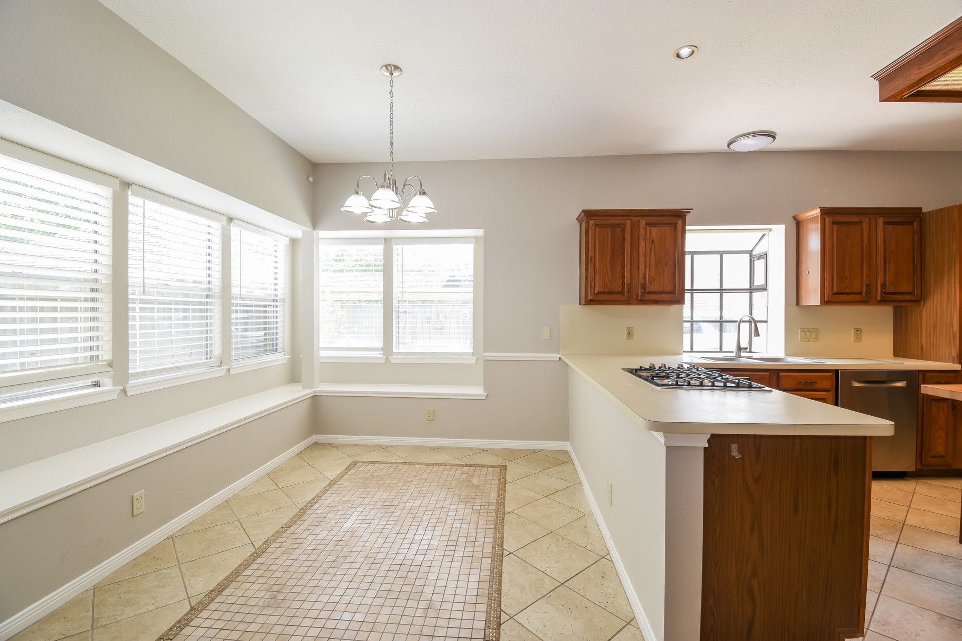 2819 Calender Lake Drive, Missouri City, TX 77459 2819 Calender Lake Drive, Missouri City, TX 77459