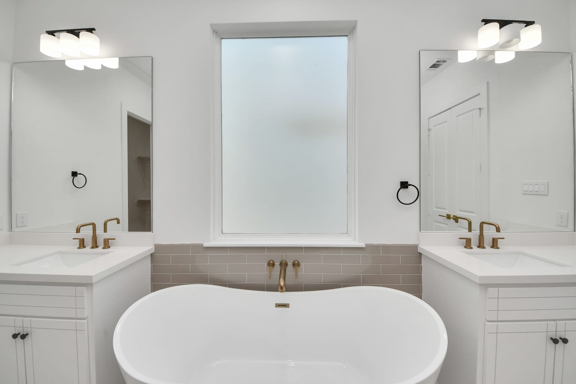2611 Sherwin Street, Houston, TX 77007 2611 Sherwin Street, Houston, TX 77007