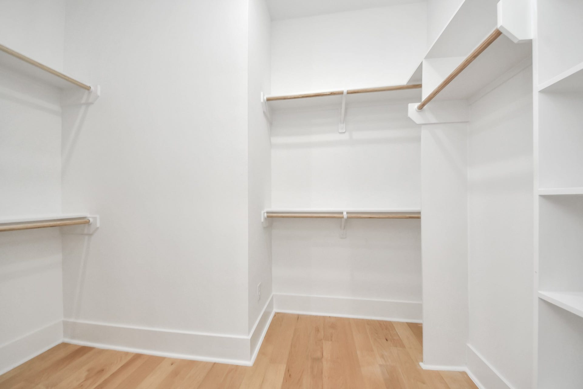 2611 Sherwin Street, Houston, TX 77007 2611 Sherwin Street, Houston, TX 77007