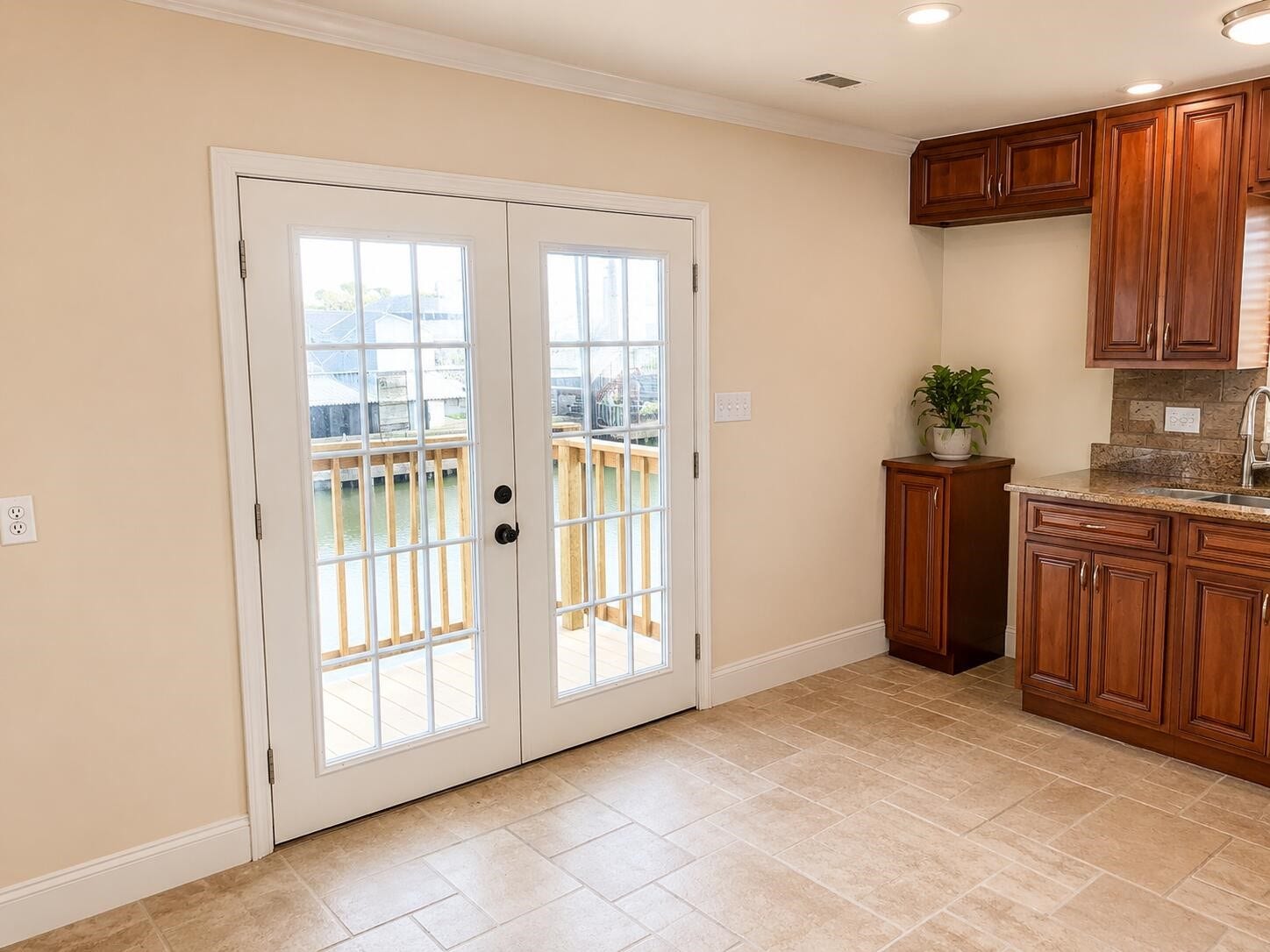 88 Bayou Vista Drive, Hitchcock, TX 77563 88 Bayou Vista Drive, Hitchcock, TX 77563