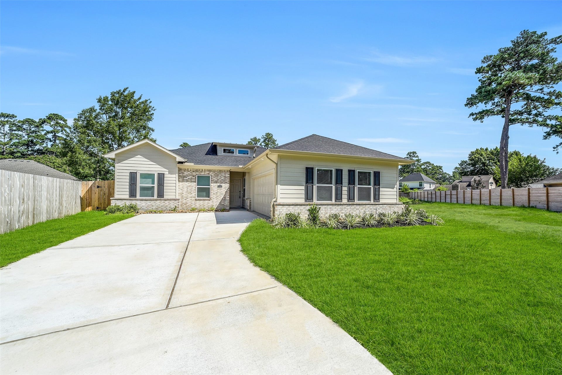 11955 Pondwood Drive, Cypress, TX 77429