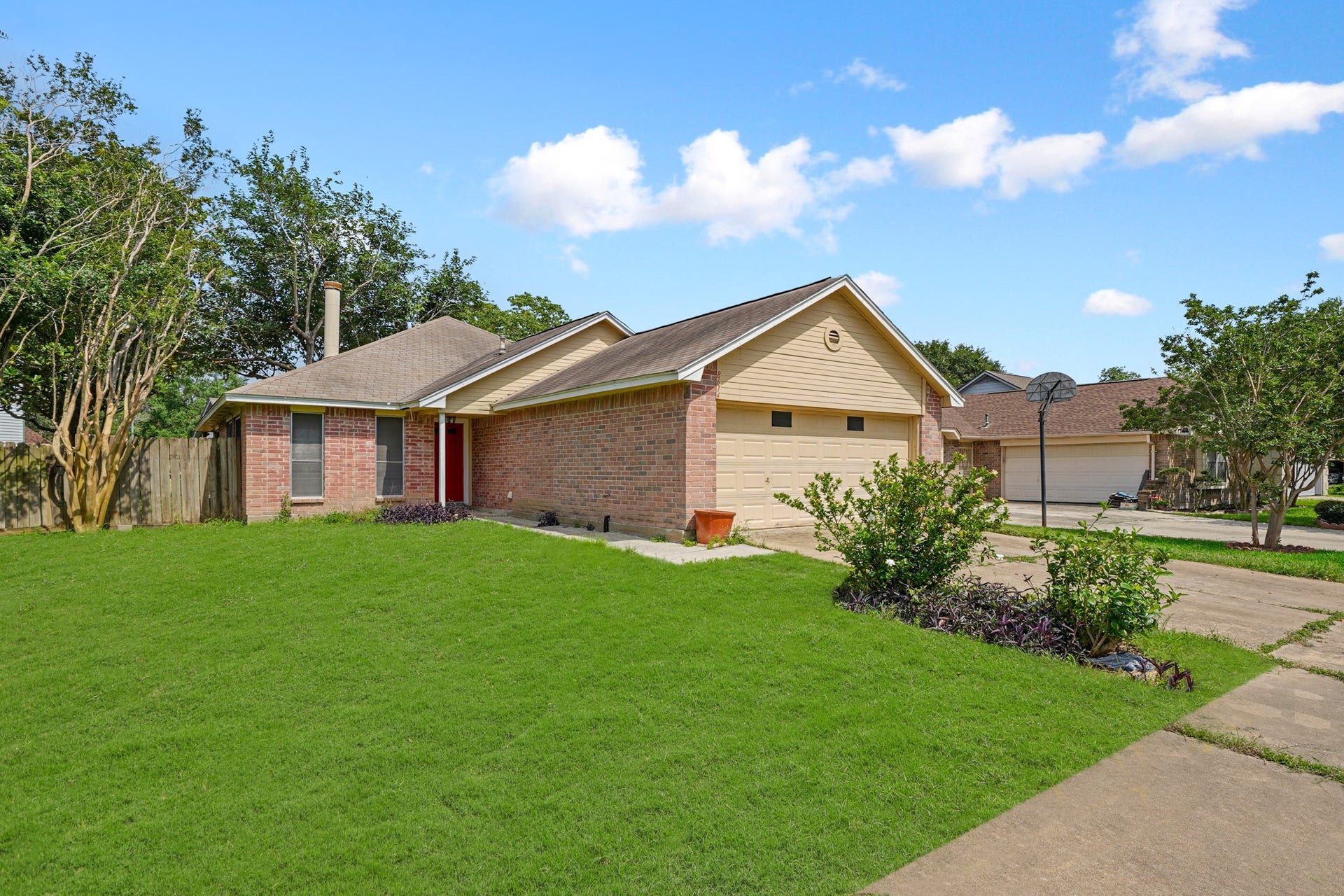 8614 Windell Lane, Houston, TX 77040 8614 Windell Lane, Houston, TX 77040