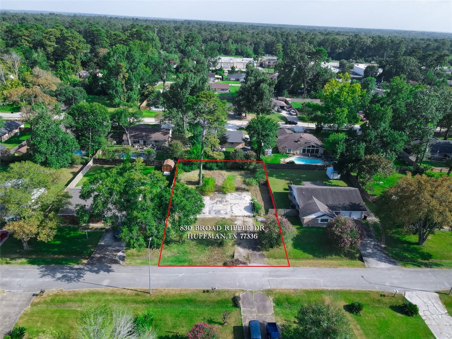 Property photo for 830 Broad Ripple Drive, Houston, TX