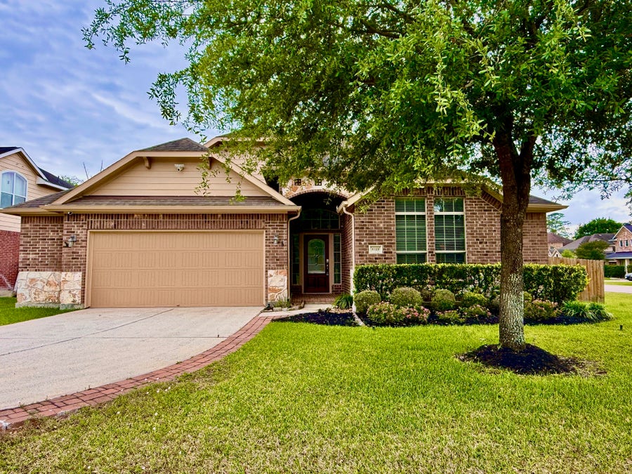 Property photo for 8139 Edenwood Drive, Spring, TX