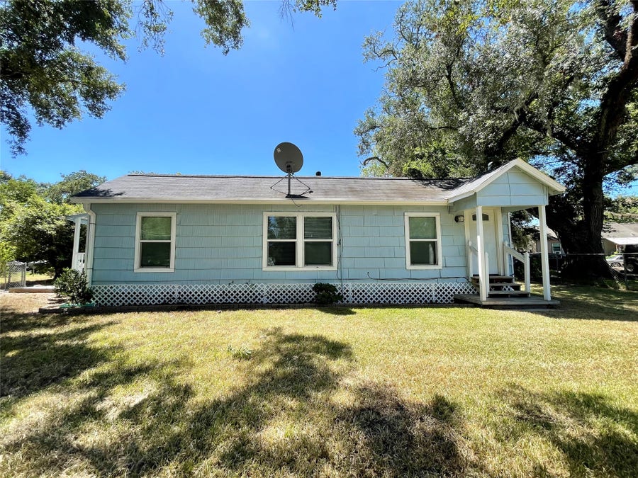 Property photo for 6227 S F Austin, Jones Creek, TX