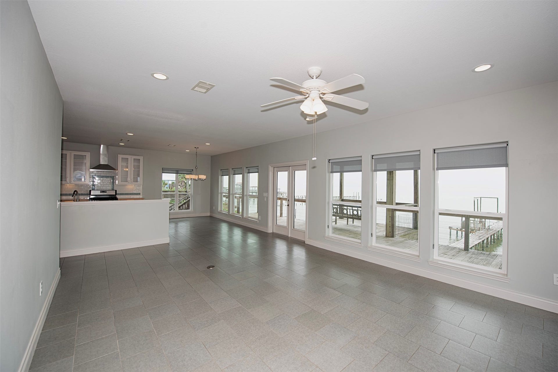 501 2nd Street, San Leon, TX 77539 501 2nd Street, San Leon, TX 77539