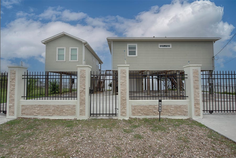 Property photo for 501 2nd Street, San Leon, TX