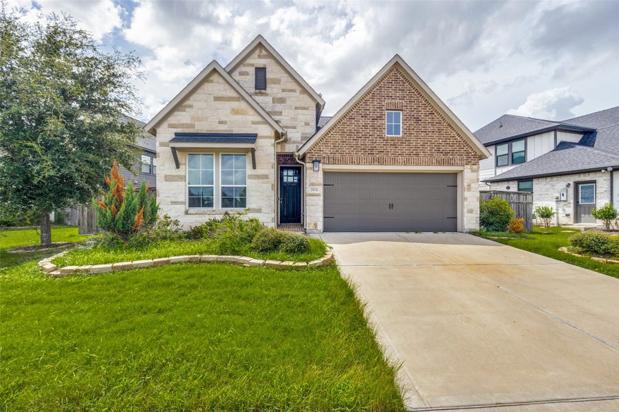 Property photo for 29034 Meadow Terrace Drive, Fulshear, TX
