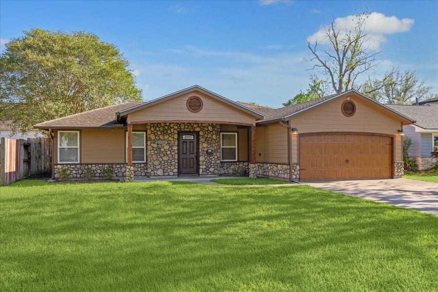 Property photo for 1325 Curtin Street, Houston, TX