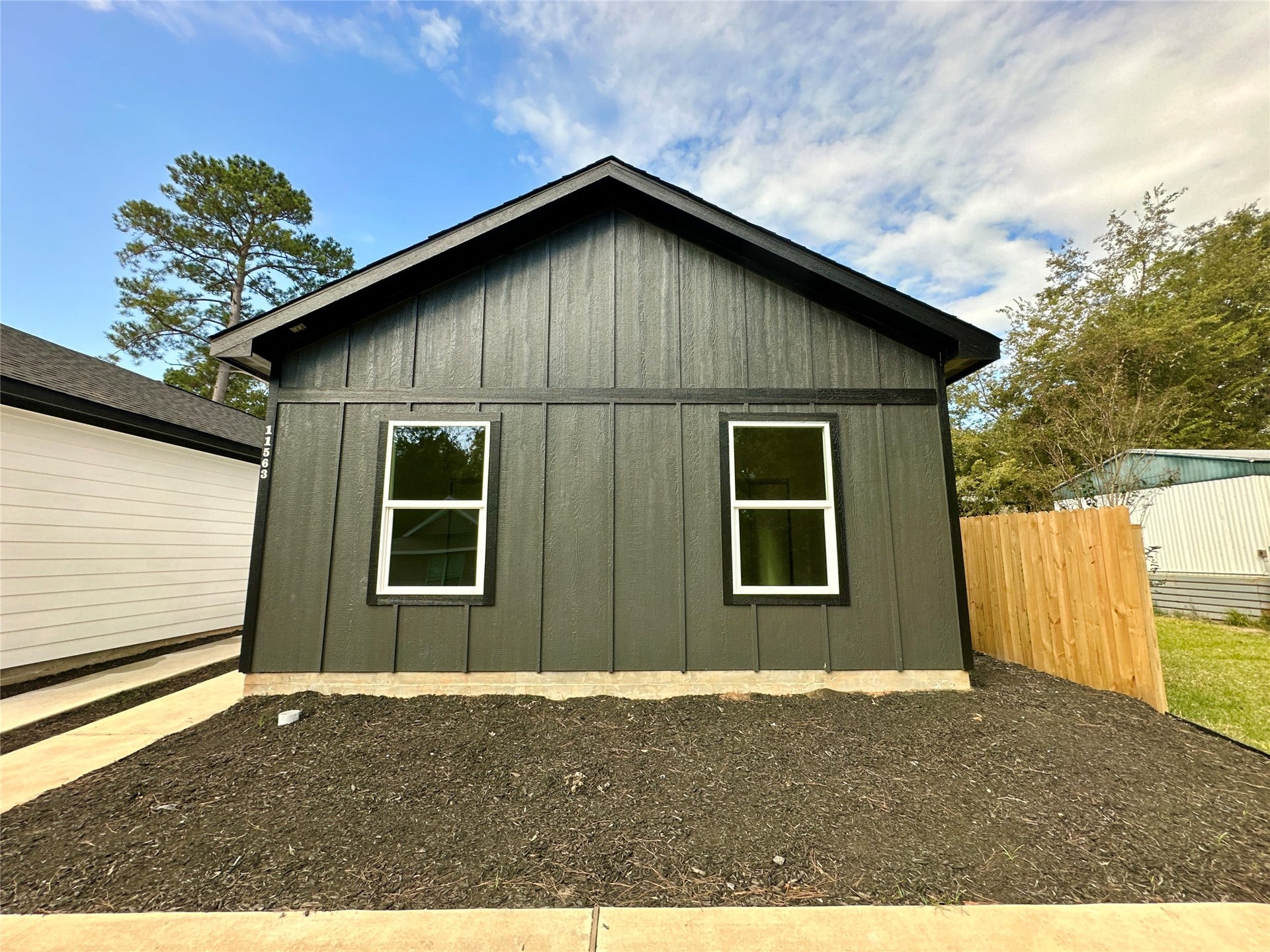 11555 Persimmon Street, Willis, TX 77318 11555 Persimmon Street, Willis, TX 77318