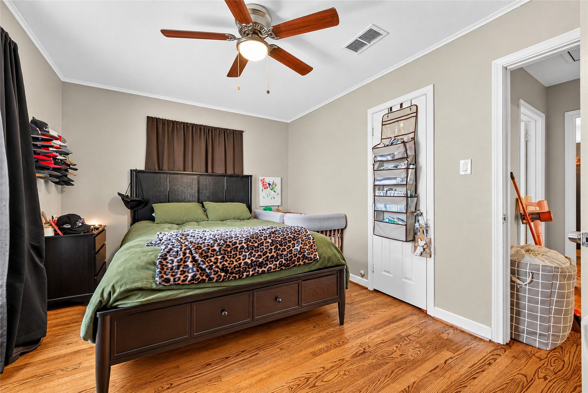 8125 Barkley Street, Houston, TX 77017 8125 Barkley Street, Houston, TX 77017