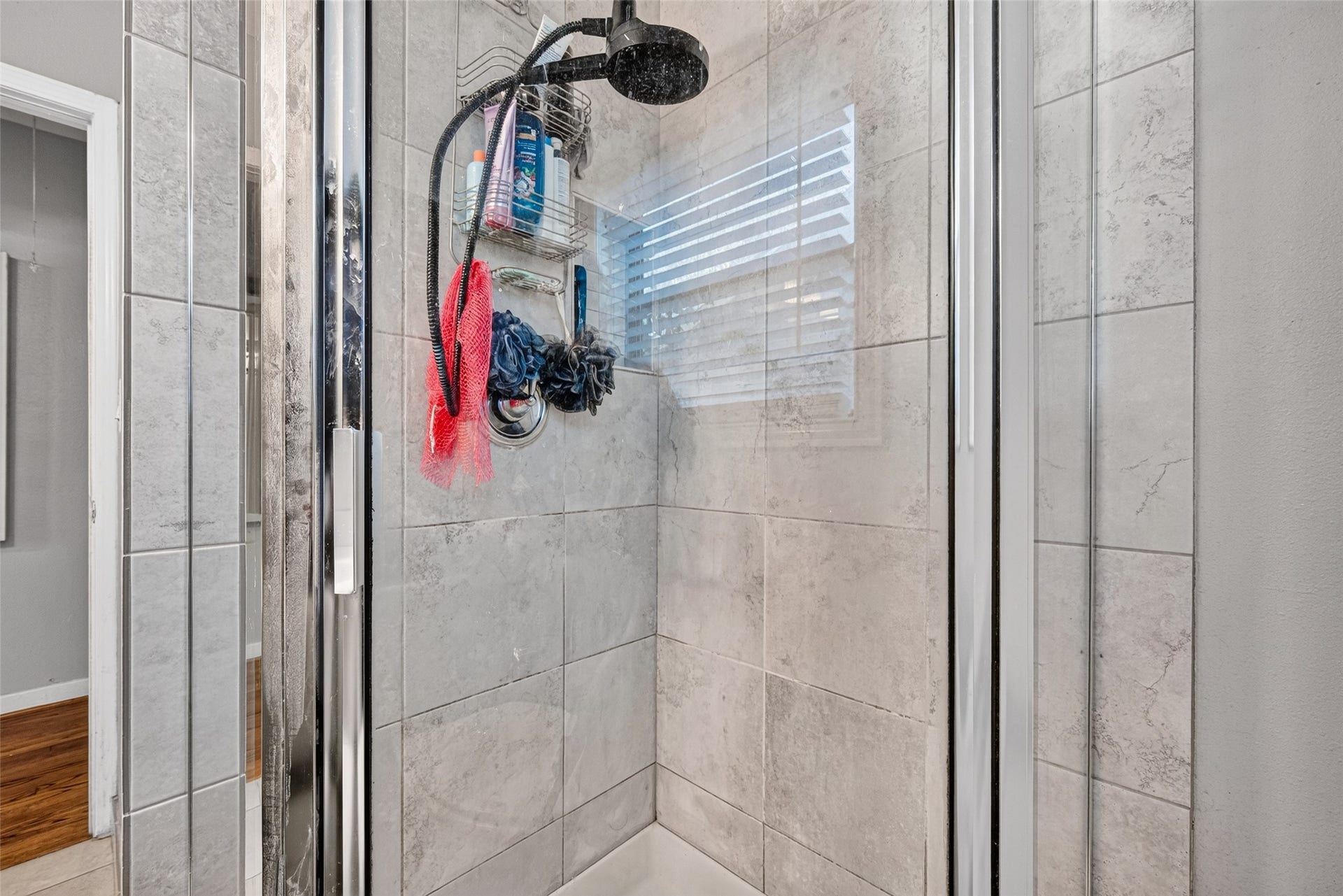 8125 Barkley Street, Houston, TX 77017 8125 Barkley Street, Houston, TX 77017